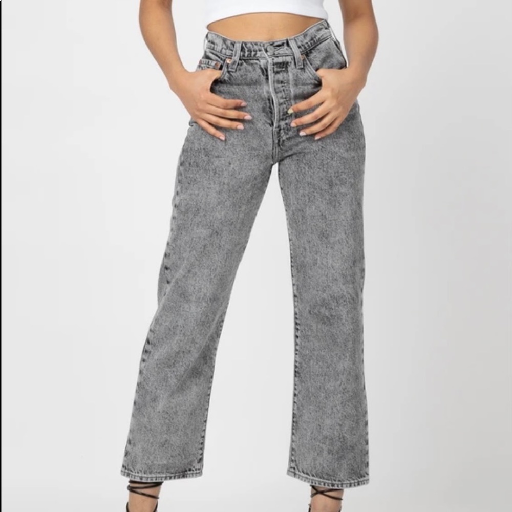 Levi’s ribcage straight jeans